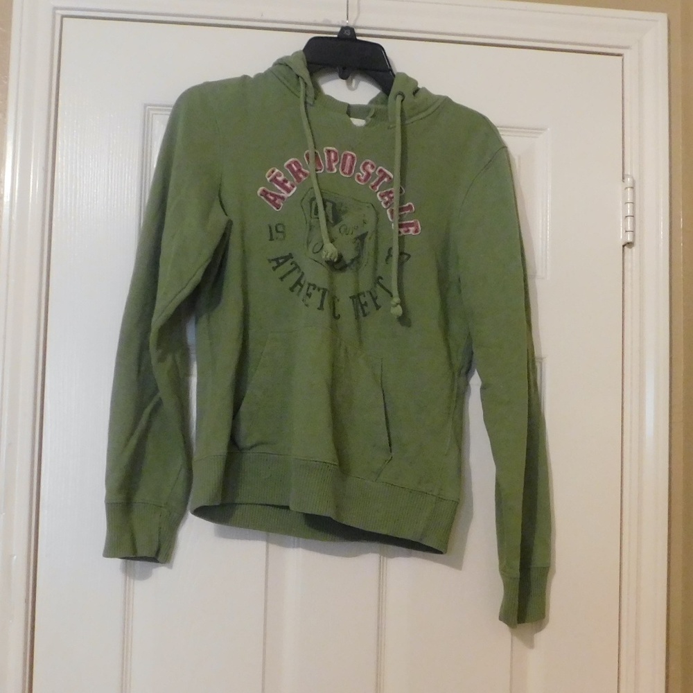 Aeropostale Junior Hoodie  Size: L